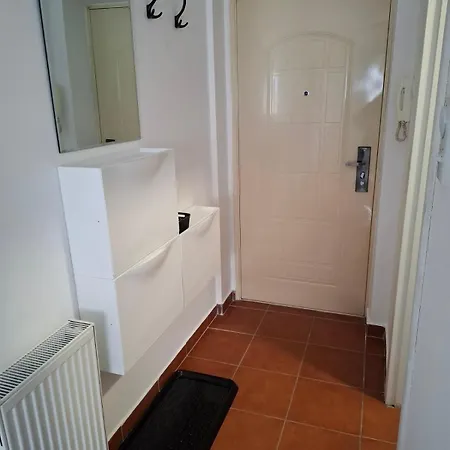 Ns Urban Stay-studio With Balcony And Free Parking Appartamento