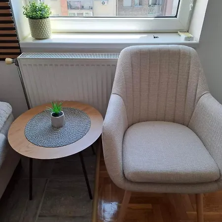 Ns Urban Stay-studio With Balcony And Free Parking Daire Novi Sad